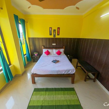 Hostel Cozy Beds Rishikesh Bagian luar foto